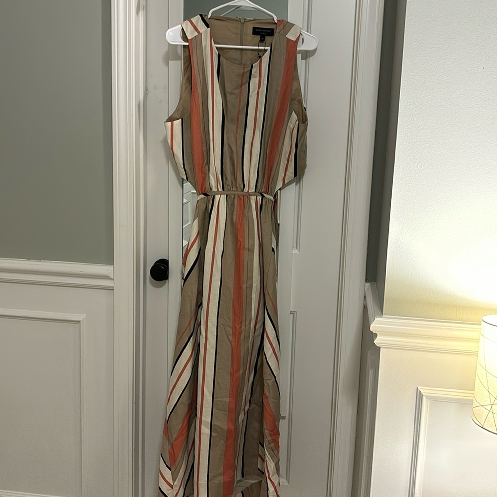 Banana Republic cutout linen dress. NWOT.  16